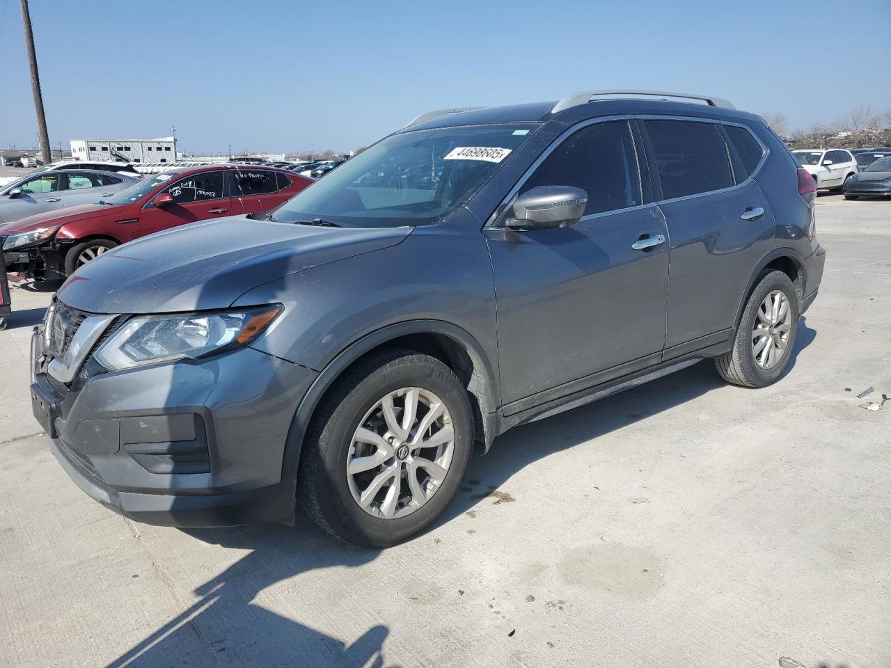 2018 Nissan Rogue VIN 5N1AT2MT0JC718008