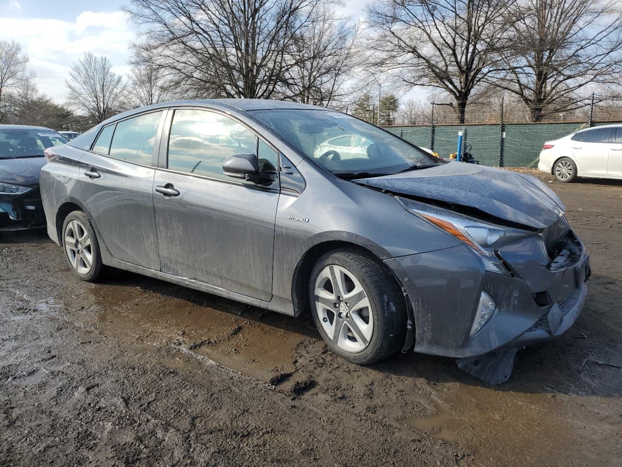 2017 Toyota Prius VIN JTDKARFU0H3046829 Copart auction photo, front end / minor dent/scratches damage thumbnail 4