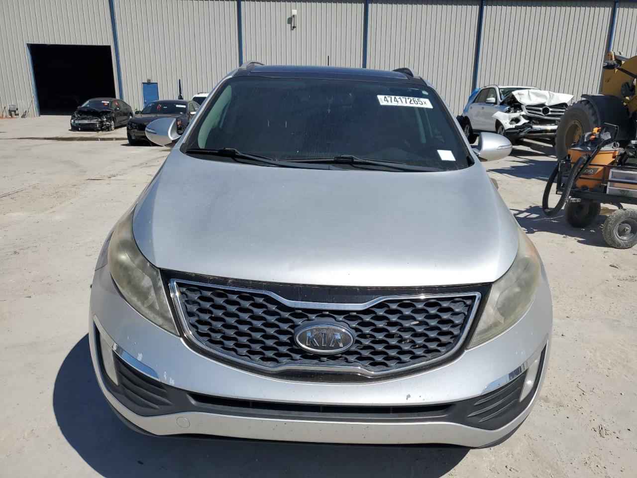 2011 KIA Sportage VIN KNDPC3A66B7144057 Copart auction photo, side / rear end damage thumbnail 5