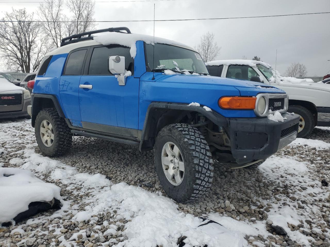 2007 Toyota FJ Cruiser VIN JTEBU11F070058797 Copart auction photo, front end damage thumbnail 4