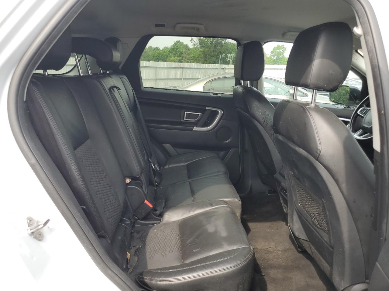 2018 Land Rover Discovery sport VIN SALCP2RXXJH754748 Copart auction photo, undercarriage / minor dent/scratches damage thumbnail 11