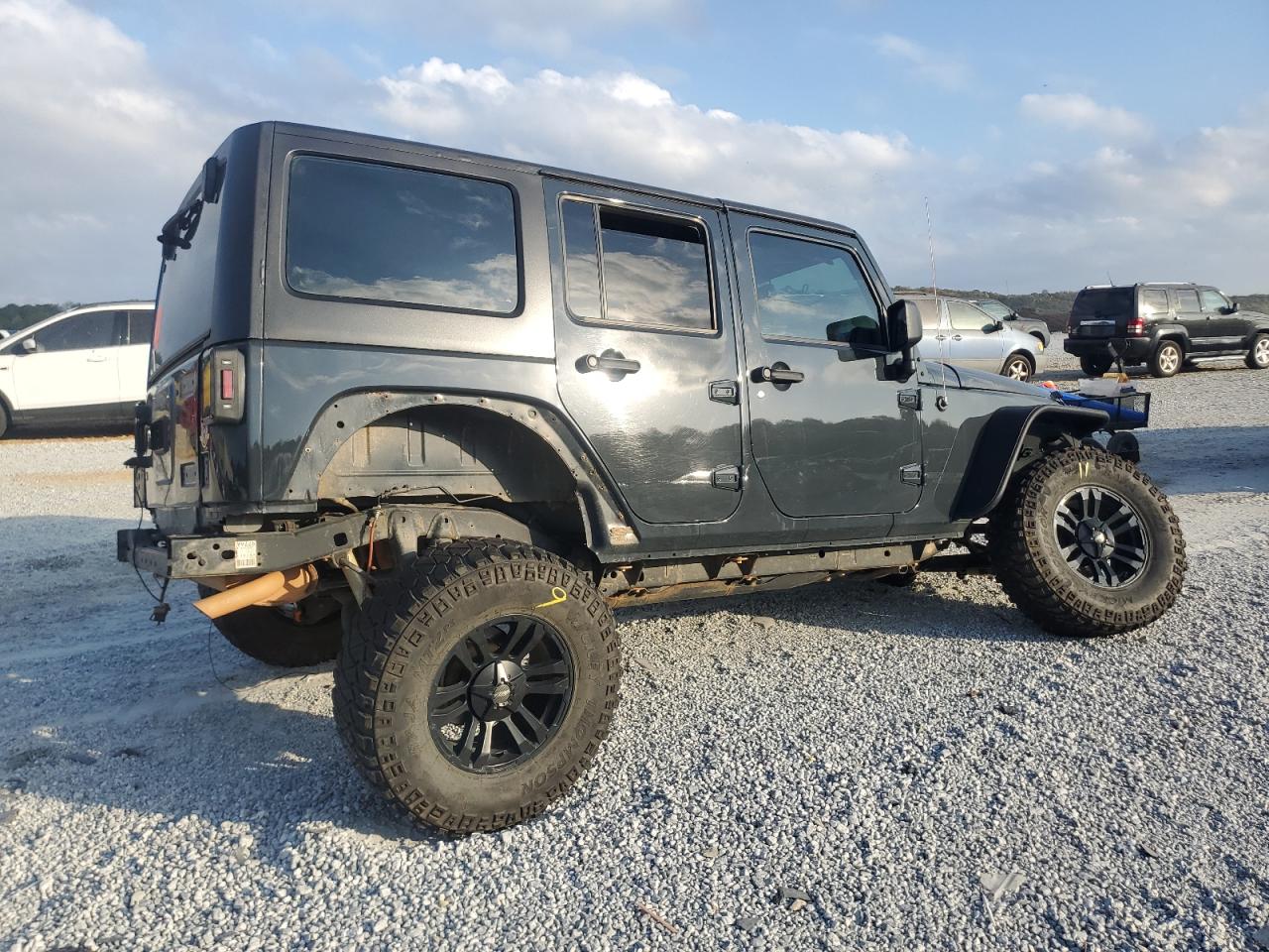 2016 Jeep Wrangler VIN 1C4HJWDG0GL233590 Copart auction photo, front end / undercarriage damage thumbnail 3