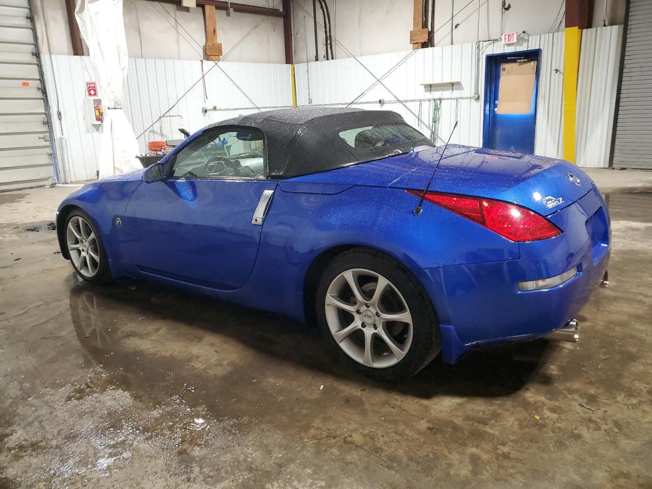 2004 Nissan 350Z VIN JN1AZ36A34T006197 Copart auction photo, side damage thumbnail 2