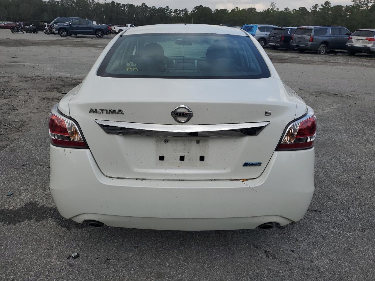 2014 Nissan Altima VIN 1N4AL3AP8EC102232 Copart auction photo, water/flood damage thumbnail 6