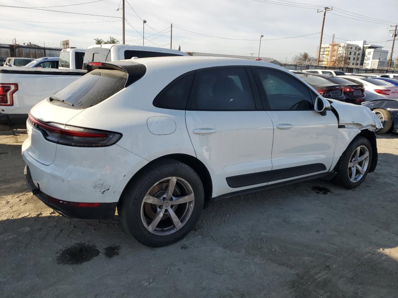 2019 Porsche Macan VIN WP1AA2A59KLB08608 Copart auction photo, front end / side damage thumbnail 3