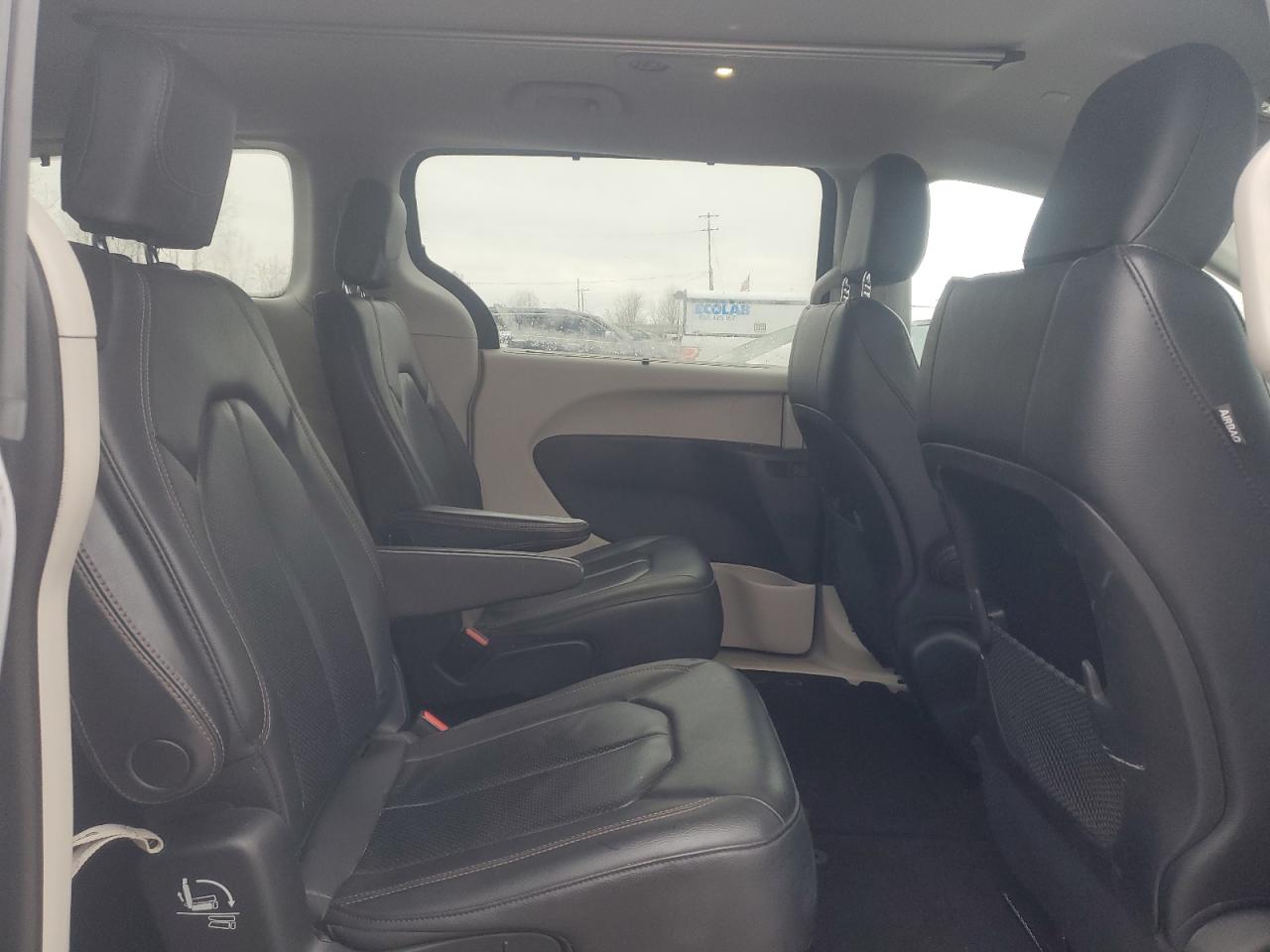 2019 Chrysler Pacifica VIN 2C4RC1BG8KR573820 Copart auction photo, front end damage thumbnail 11