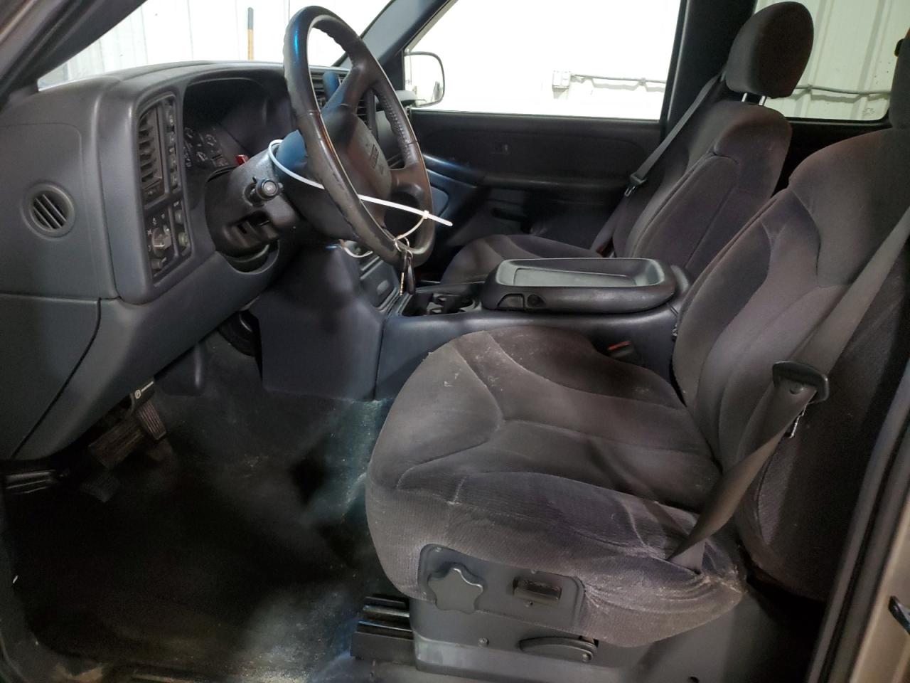 2000 GMC Sierra VIN 1GTEK19T3YE384924 Copart auction photo, normal wear damage thumbnail 7