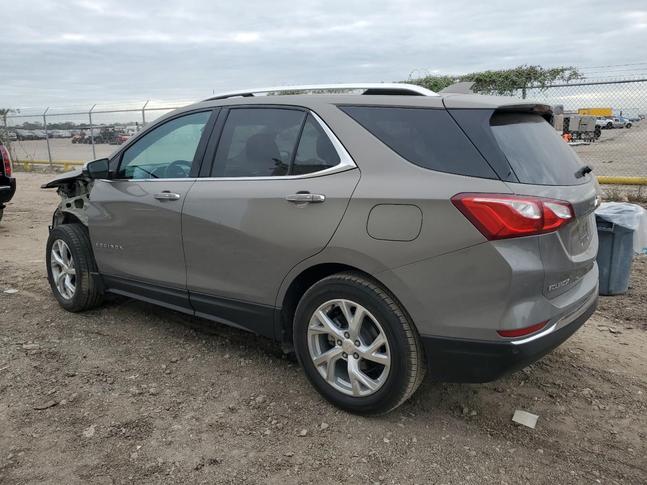 2018 Chevrolet Equinox VIN 3GNAXMEV9JS500977 Copart auction photo, front end / minor dent/scratches damage thumbnail 2