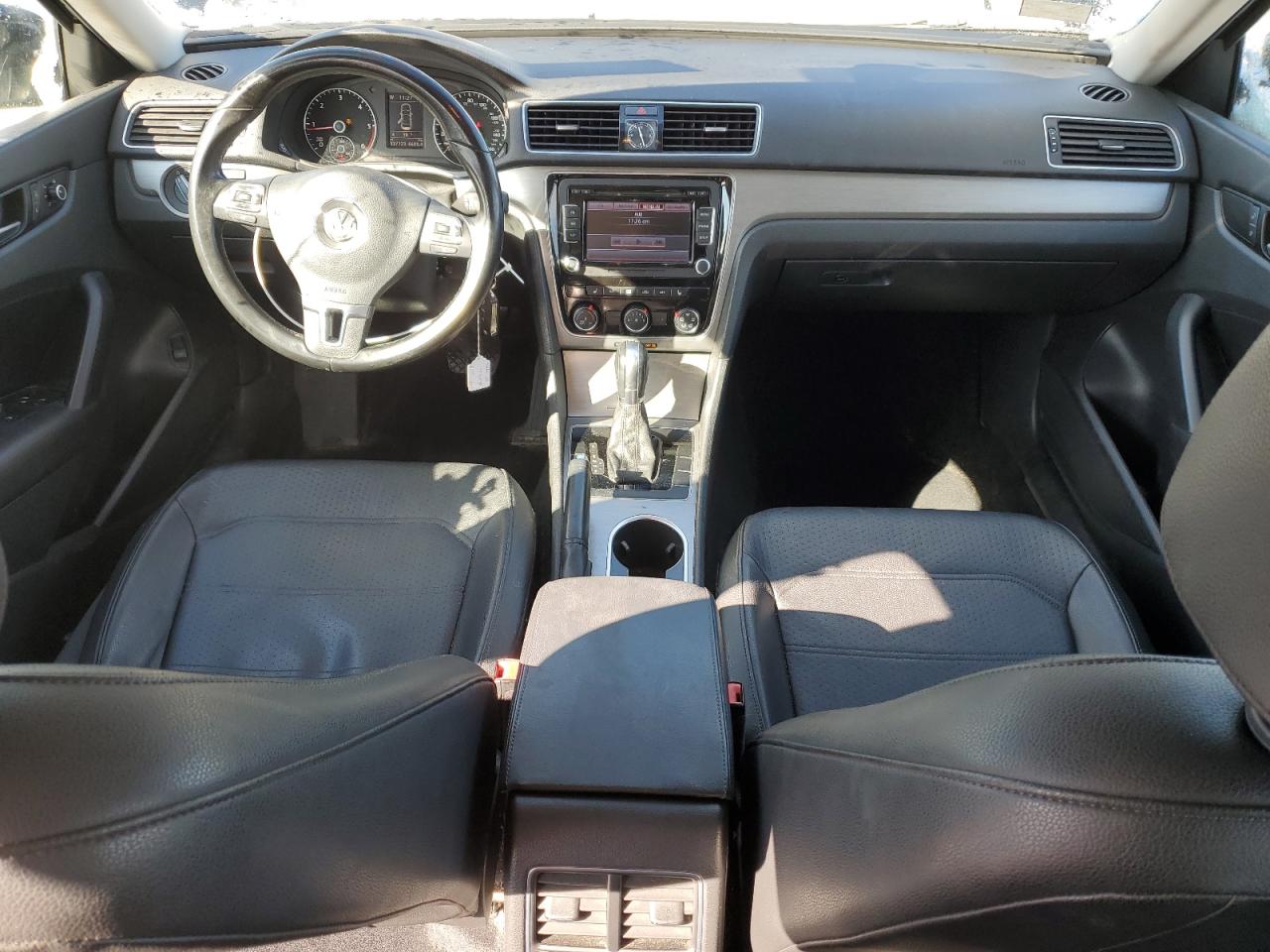 2015 Volkswagen Passat VIN 1VWBV7A3XFC021793 Copart auction photo, front end / minor dent/scratches damage thumbnail 8