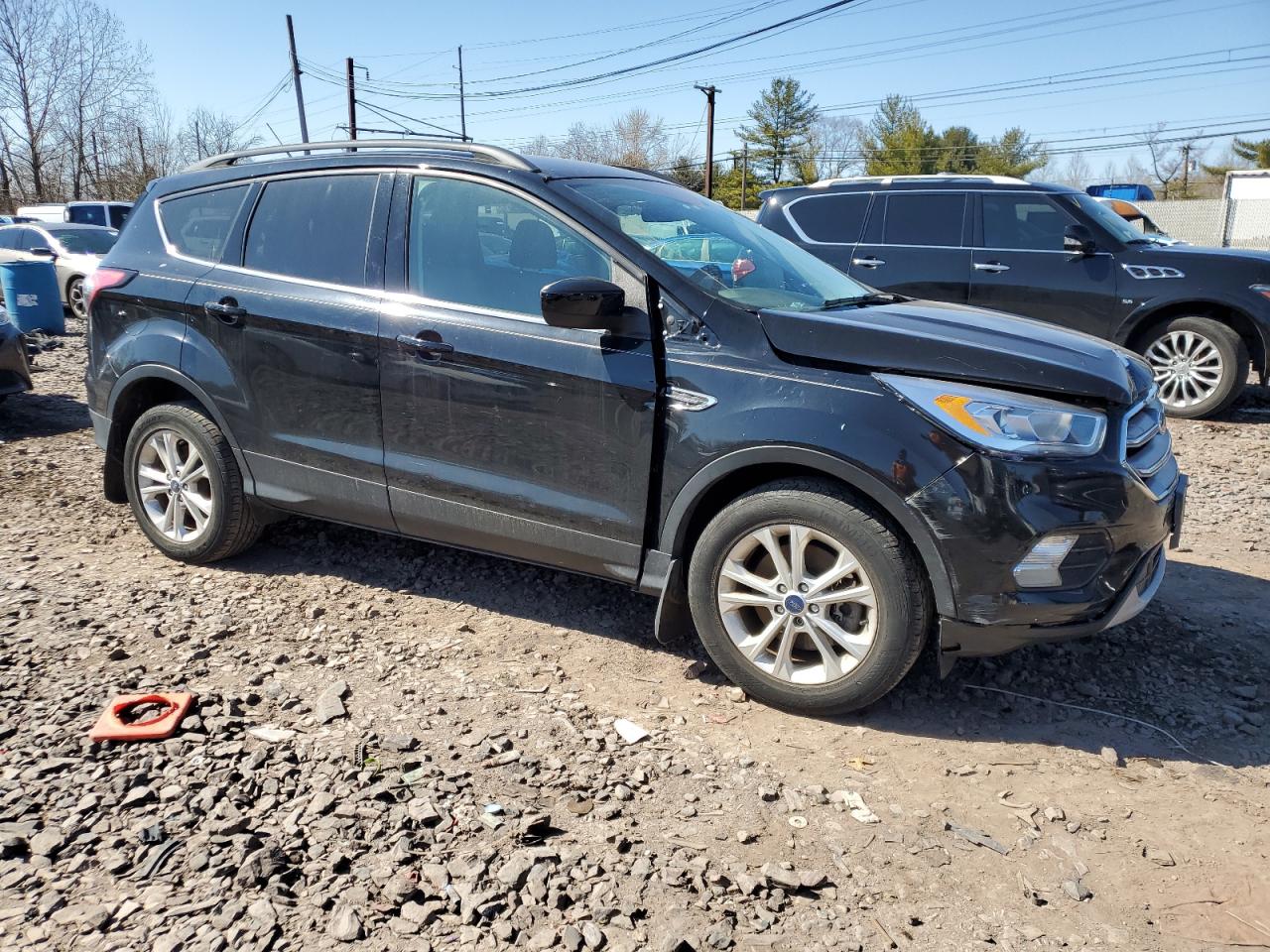 2017 Ford Escape VIN 1FMCU9GD2HUD63690 Copart auction photo, front end / side damage thumbnail 4