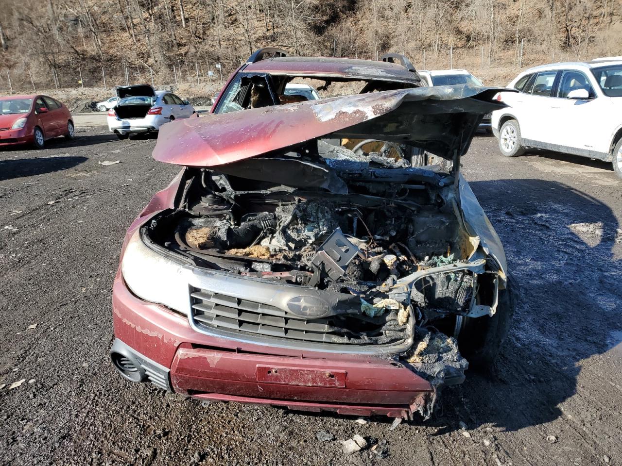 2009 Subaru Forester VIN JF2SH63689H711014 Copart auction photo, burn damage thumbnail 5