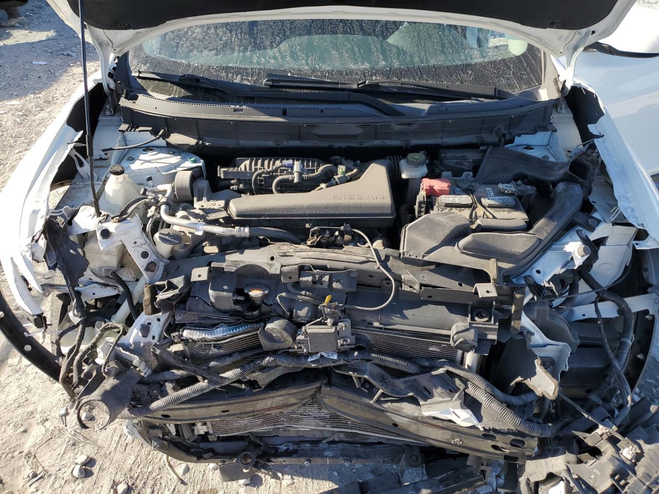 2017 Nissan Rogue VIN KNMAT2MV8HP619509 Copart auction photo, front end damage thumbnail 11