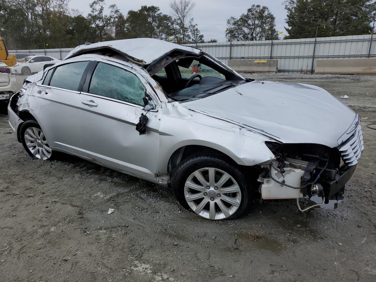 2012 Chrysler 200 VIN 1C3CCBBB4CN171022 Copart auction photo, rollover damage thumbnail 4