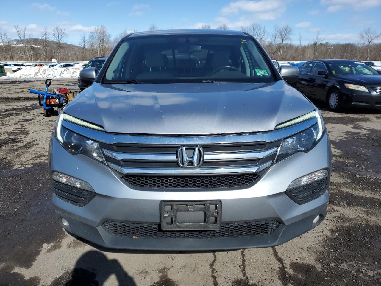 2018 Honda Pilot VIN 5FNYF6H59JB055862 Copart auction photo, front end / minor dent/scratches damage thumbnail 5