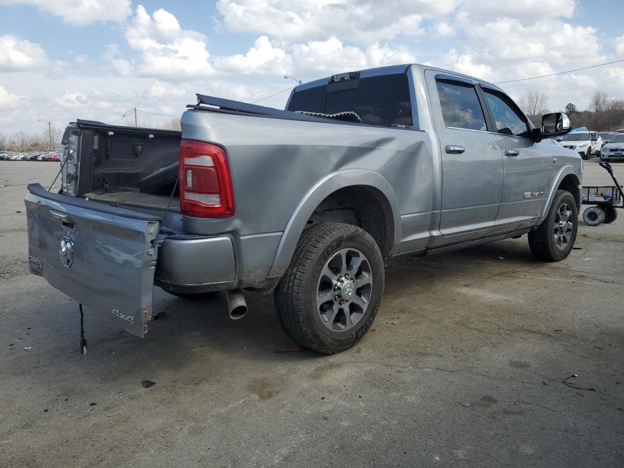 2022 RAM 2500 VIN 3C6UR5GL8NG143082 Copart auction photo, rear end / side damage thumbnail 3