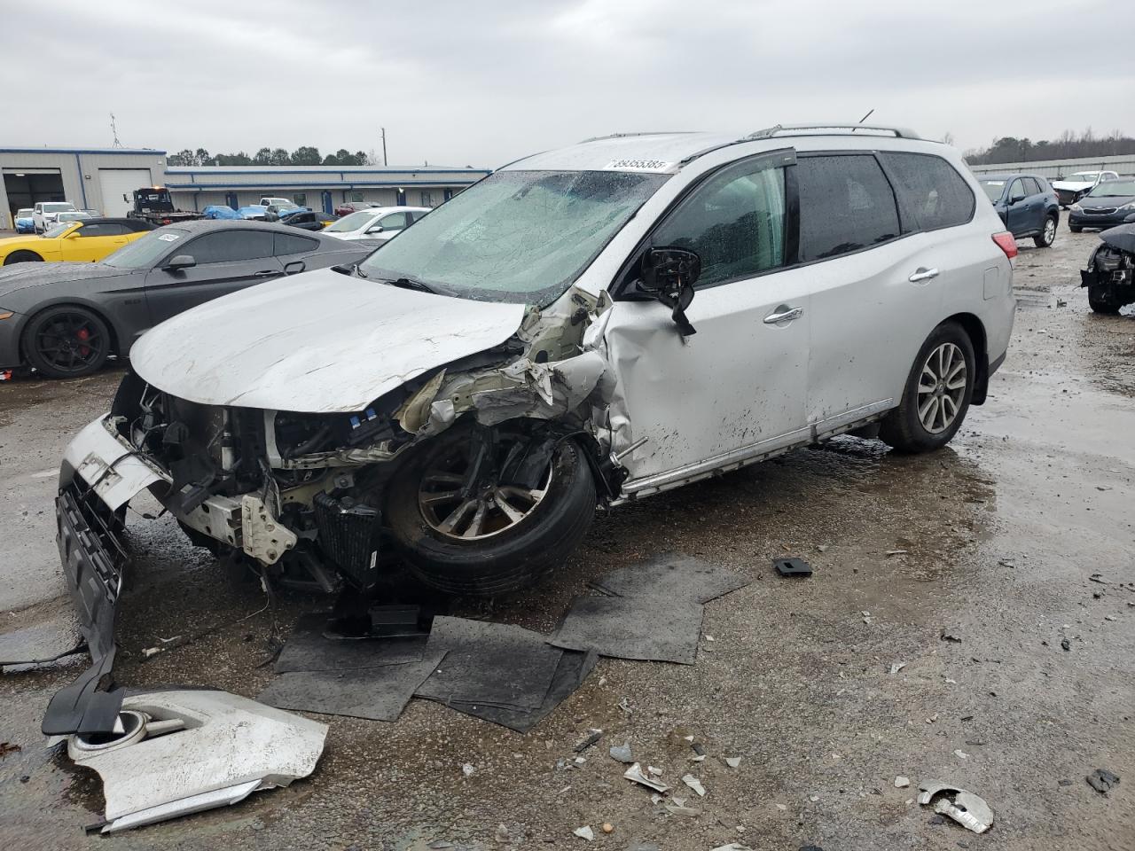 2016 Nissan Pathfinder VIN 5N1AR2MN5GC670076