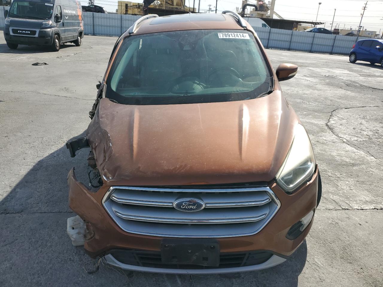 2017 Ford Escape VIN 1FMCU0J94HUD52934 Copart auction photo, all over damage thumbnail 5