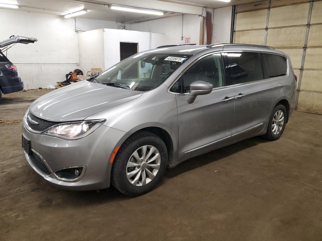 2018 Chrysler Pacifica VIN 2C4RC1BG8JR110512