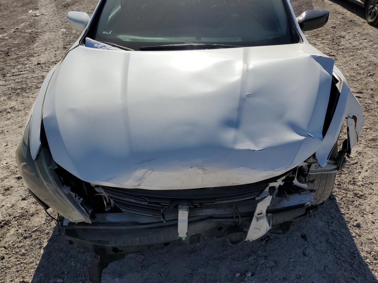 2016 Nissan Altima VIN 1N4AL3AP2GN319671 Copart auction photo, front end / rear end damage thumbnail 12