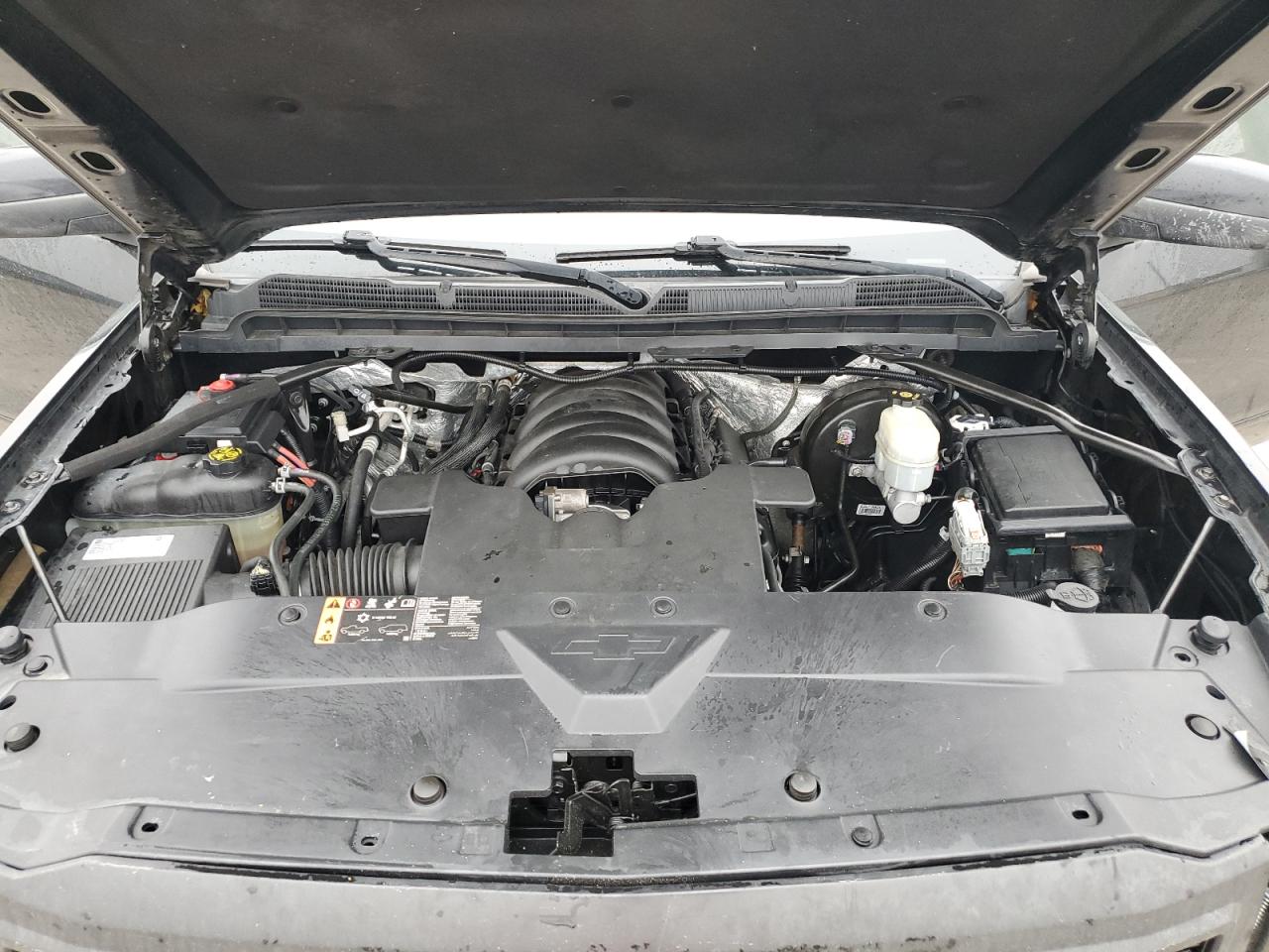 2018 Chevrolet Silverado VIN 3GCUKREC7JG259004 Copart auction photo, all over damage thumbnail 12