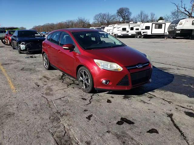 2014 Ford Focus VIN 1FADP3K22EL213394 Copart auction photo, side / front end damage thumbnail 15