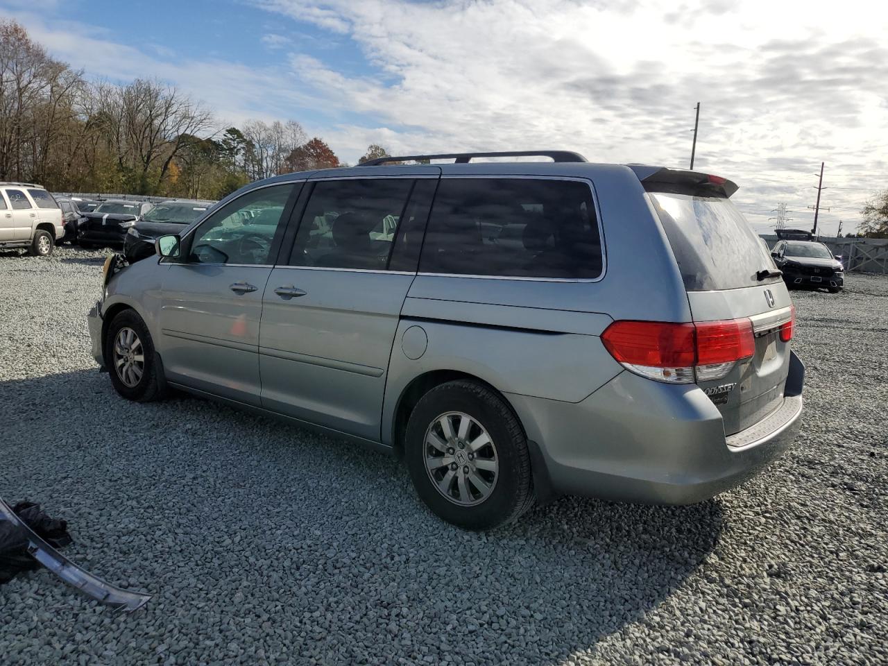 2008 Honda Odyssey VIN 5FNRL38738B071059 Copart auction photo, front end damage thumbnail 2