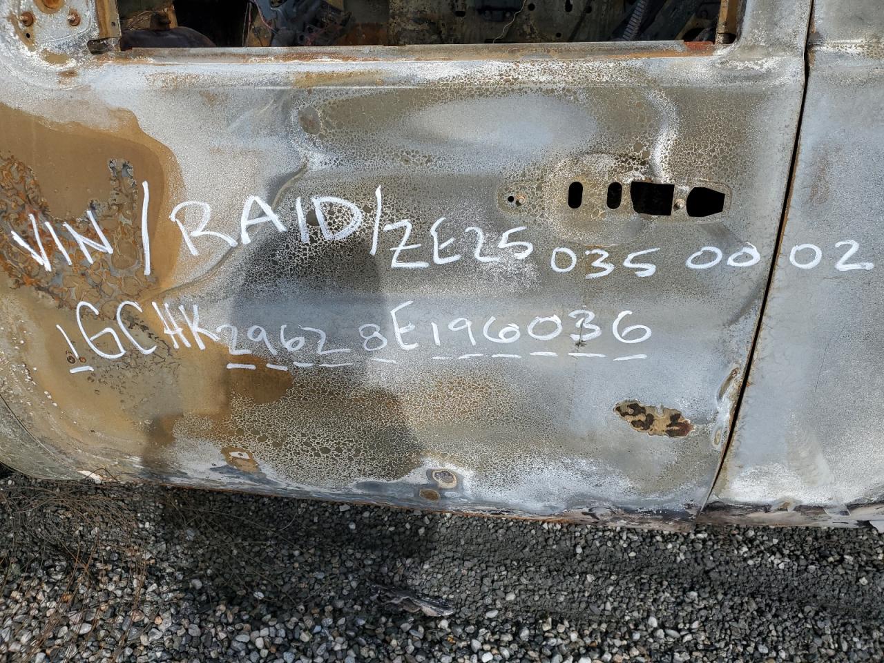 2008 Chevrolet Silverado VIN 1GCHK29628E196036 Copart auction photo, burn damage thumbnail 12