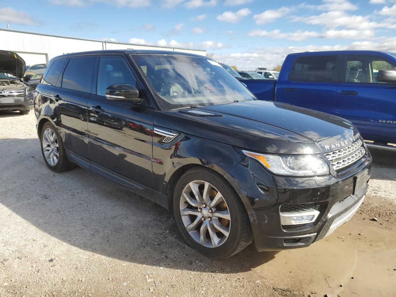 2017 Land Rover Range Rover VIN SALWR2FV8HA161855 Copart auction photo, side damage thumbnail 4
