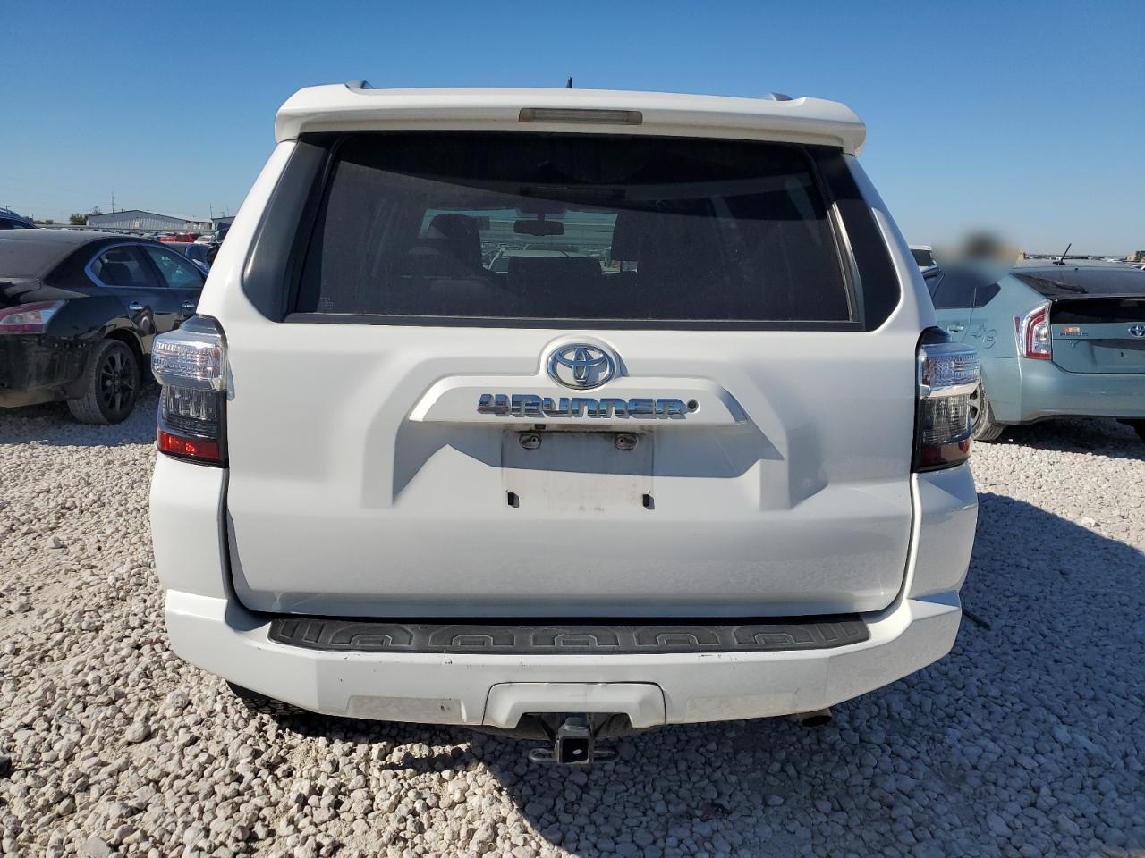2016 Toyota 4Runner VIN JTEZU5JR7G5129741 Copart auction photo, front end / minor dent/scratches damage thumbnail 6