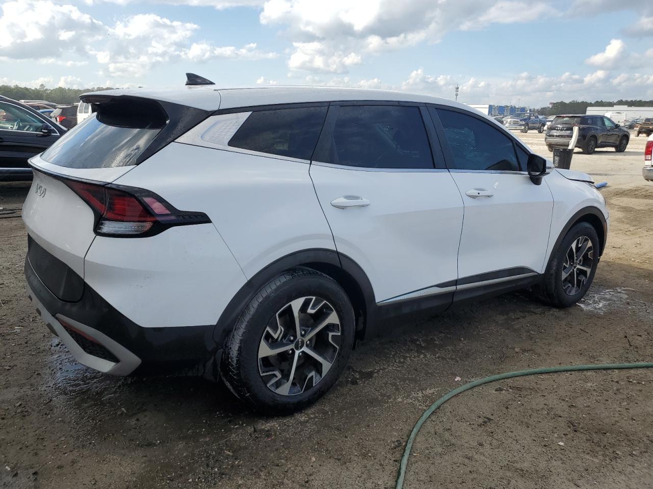 2023 KIA Sportage VIN 5XYK33AF8PG080303 Copart auction photo, front end damage thumbnail 3