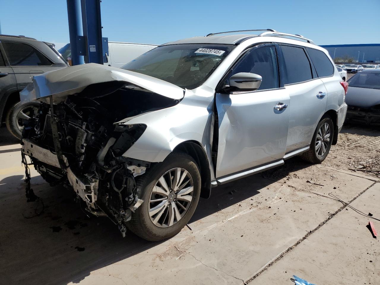 2019 Nissan Pathfinder VIN 5N1DR2MN4KC588426