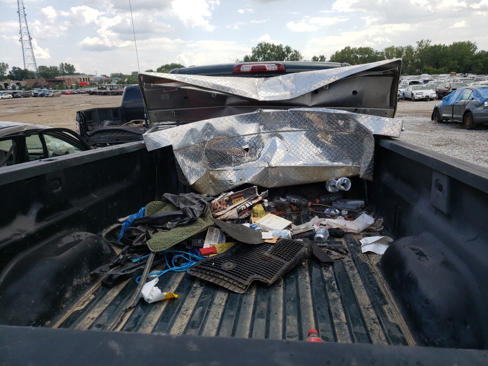 2014 Chevrolet Silverado VIN 1GCNKREC2EZ392716 Copart auction photo, front end / rear end damage thumbnail 6
