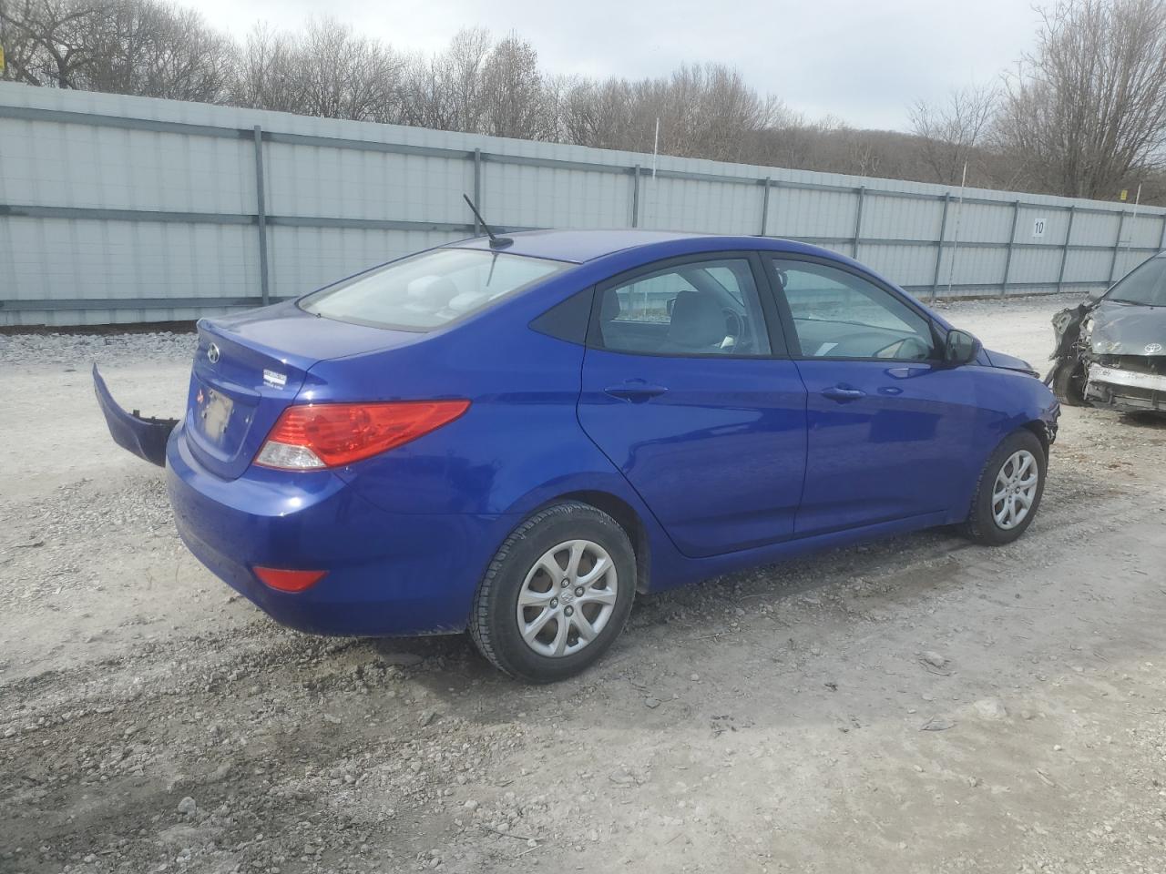 2014 Hyundai Accent VIN KMHCT4AE8EU674401 Copart auction photo, front end / side damage thumbnail 3