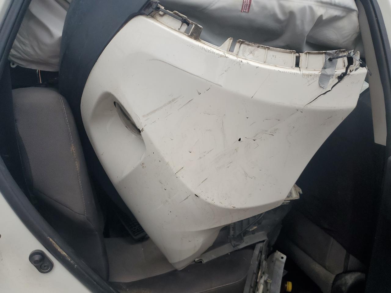 2013 Toyota RAV 4 VIN 2T3WFREV0DW065305 Copart auction photo, front end / side damage thumbnail 11