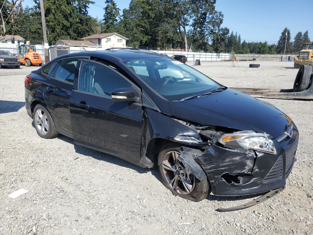 2013 Ford Focus VIN 1FADP3F23DL308152 Copart auction photo, front end / side damage thumbnail 4