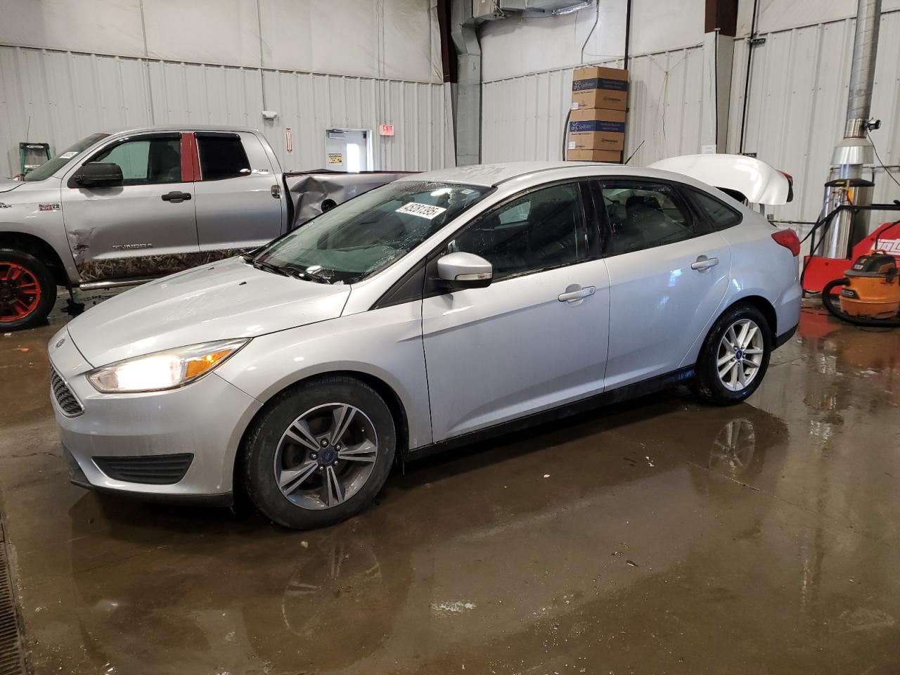 2016 Ford Focus VIN 1FADP3F22GL327764