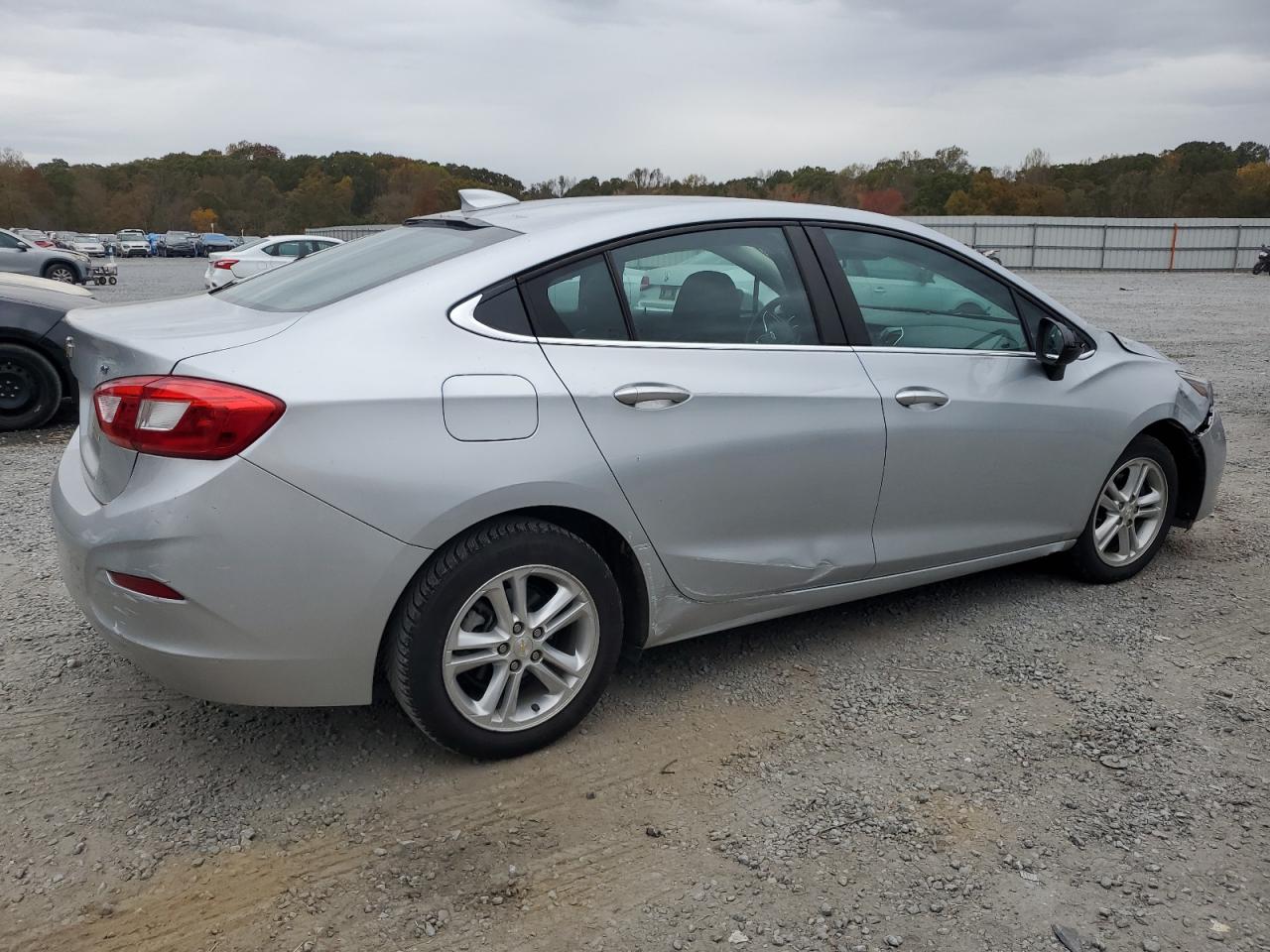 2017 Chevrolet Cruze VIN 1G1BE5SM7H7209268 Copart auction photo, all over / minor dent/scratches damage thumbnail 3