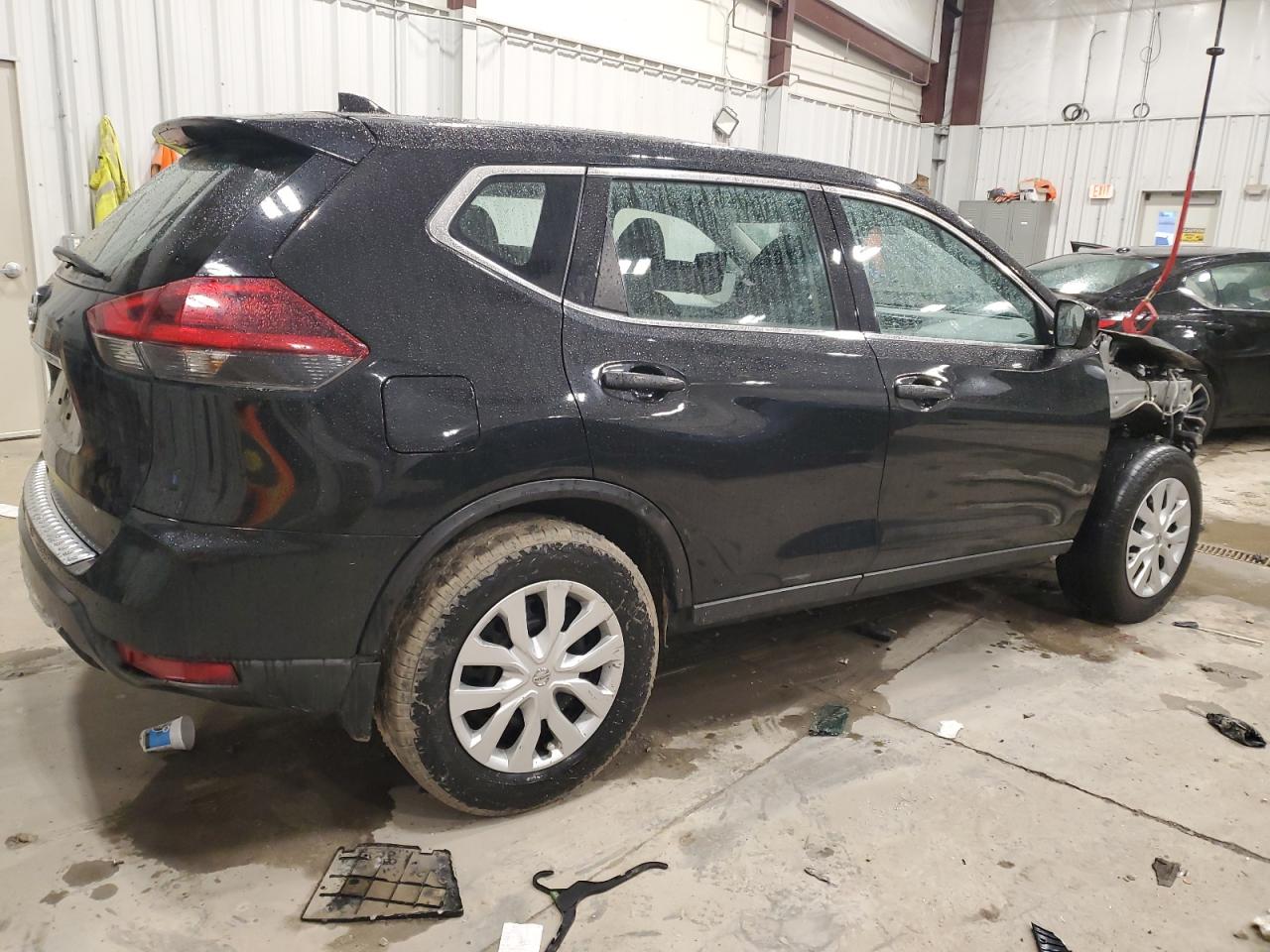 2018 Nissan Rogue VIN KNMAT2MTXJP600805 Copart auction photo, front end damage thumbnail 3