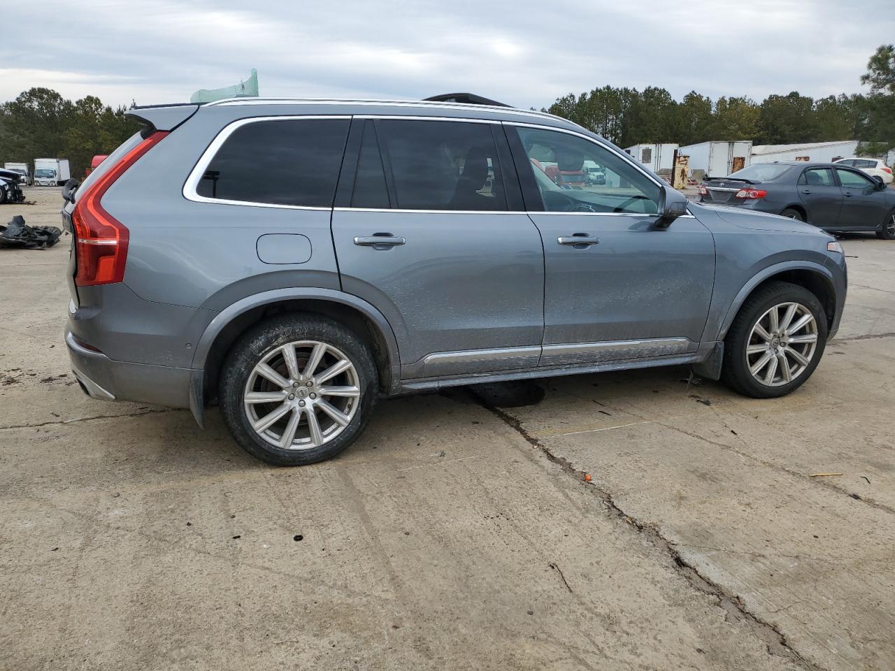 2019 Volvo XC90 VIN YV4A22PL5K1447086 Copart auction photo, side damage thumbnail 3