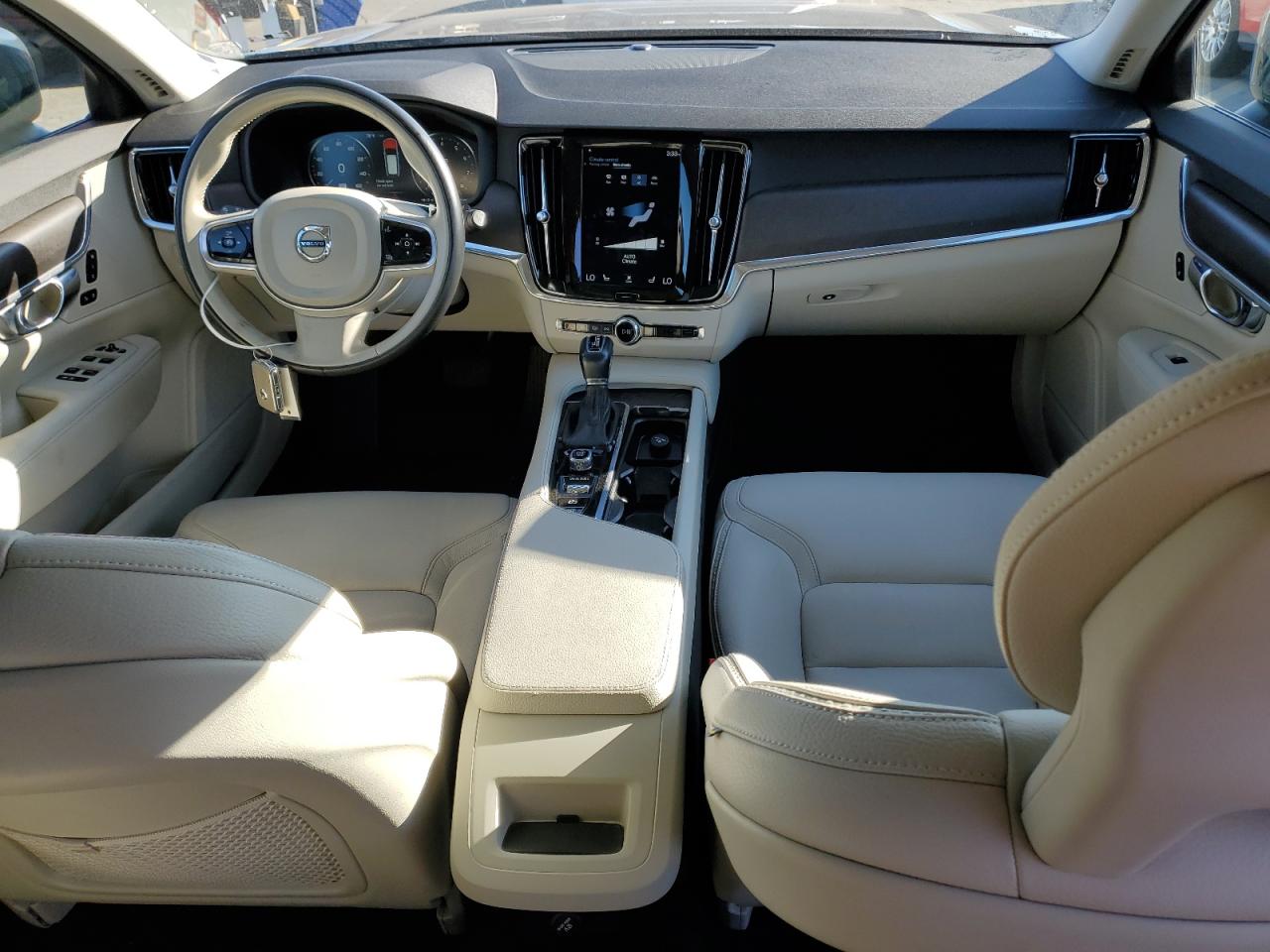 2018 Volvo V90 VIN YV4A22NL7J1028500 Copart auction photo, rear end / side damage thumbnail 8