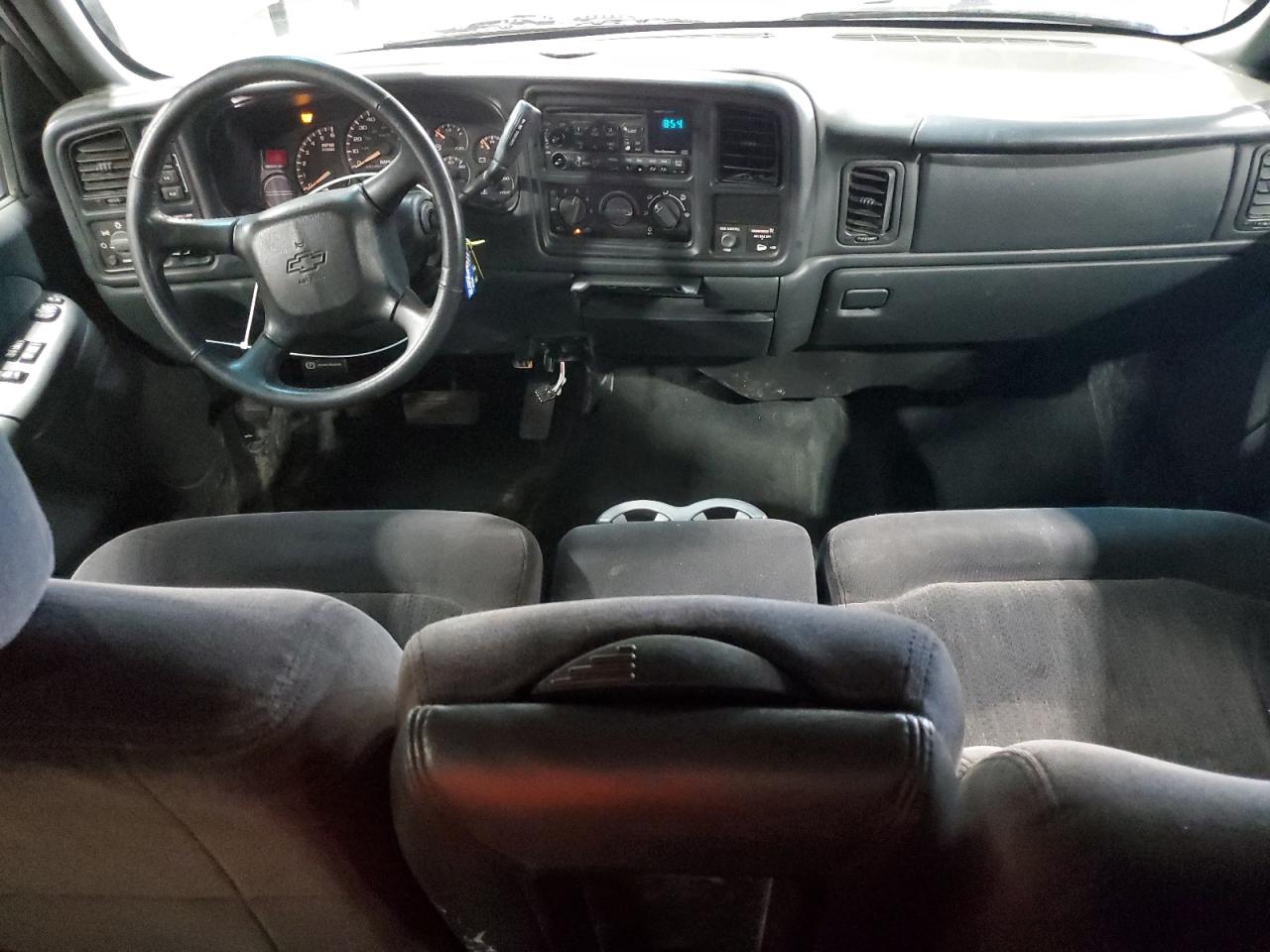 2002 Chevrolet Silverado VIN 2GCEK19T721147183 Copart auction photo, rear end damage thumbnail 8