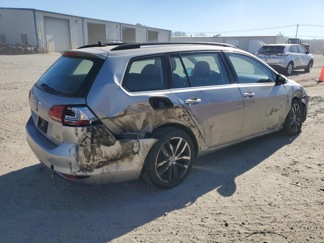 2016 Volkswagen Golf VIN 3VWC17AU2GM519057 Copart auction photo, all over / minor dent/scratches damage thumbnail 3