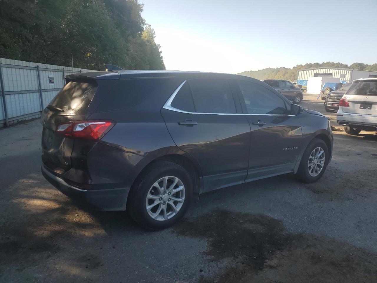 2020 Chevrolet Equinox VIN 2GNAXKEVXL6194345 Copart auction photo, front end damage thumbnail 3