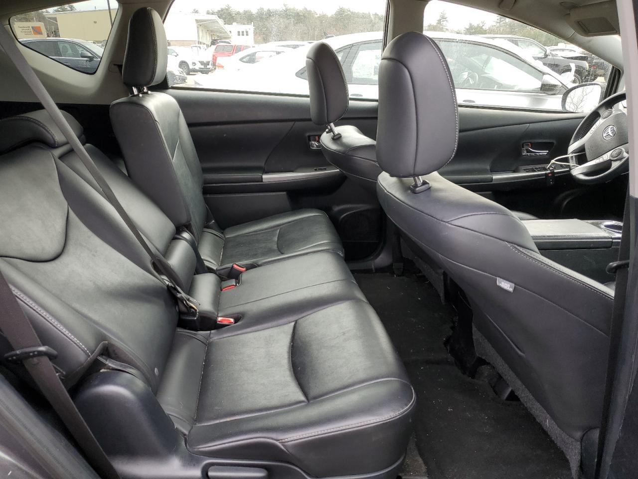 2015 Toyota Prius VIN JTDZN3EU0FJ033668 Copart auction photo, front end / minor dent/scratches damage thumbnail 11
