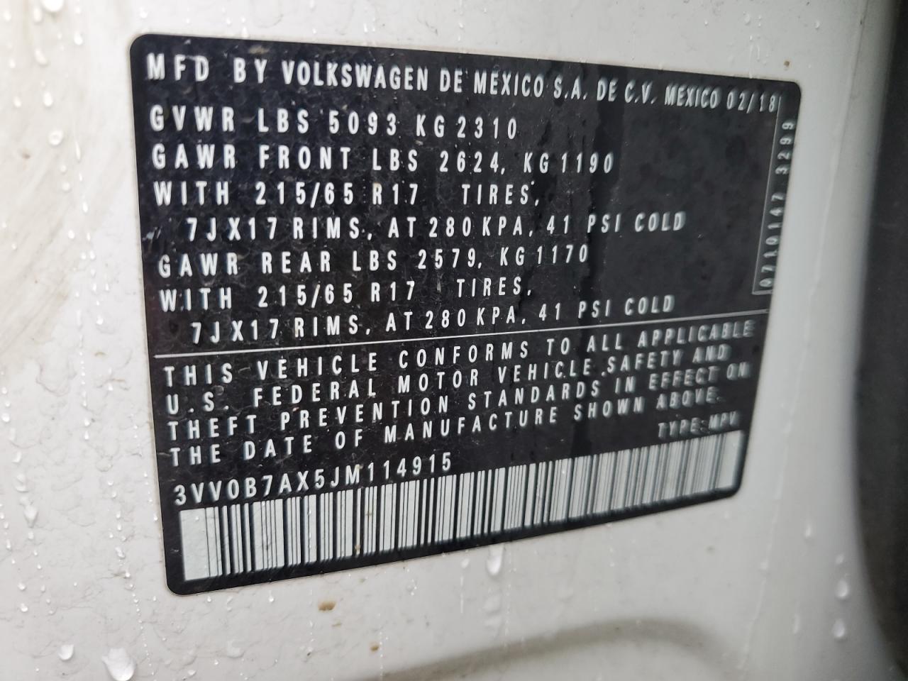 2018 Volkswagen Tiguan VIN 3VV0B7AX5JM114915 Copart auction photo, front end damage thumbnail 13