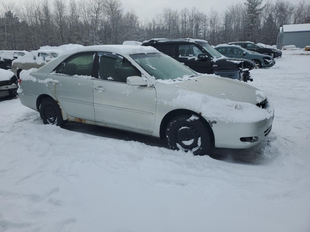 2003 Toyota Camry VIN JTDBE32K630163153 Copart auction photo, front end / minor dent/scratches damage thumbnail 4