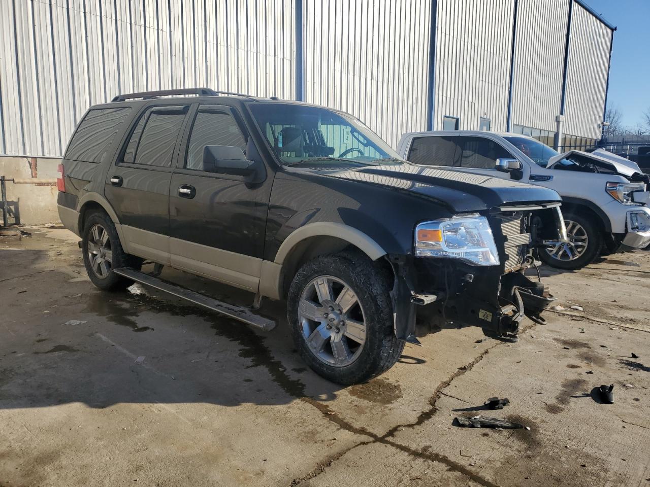 2009 Ford Expedition VIN 1FMFU18579LA11766 Copart auction photo, front end damage thumbnail 4