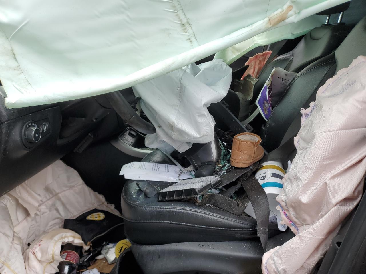 2018 Jeep Compass VIN 3C4NJCBB9JT328458 Copart auction photo, all over damage thumbnail 7