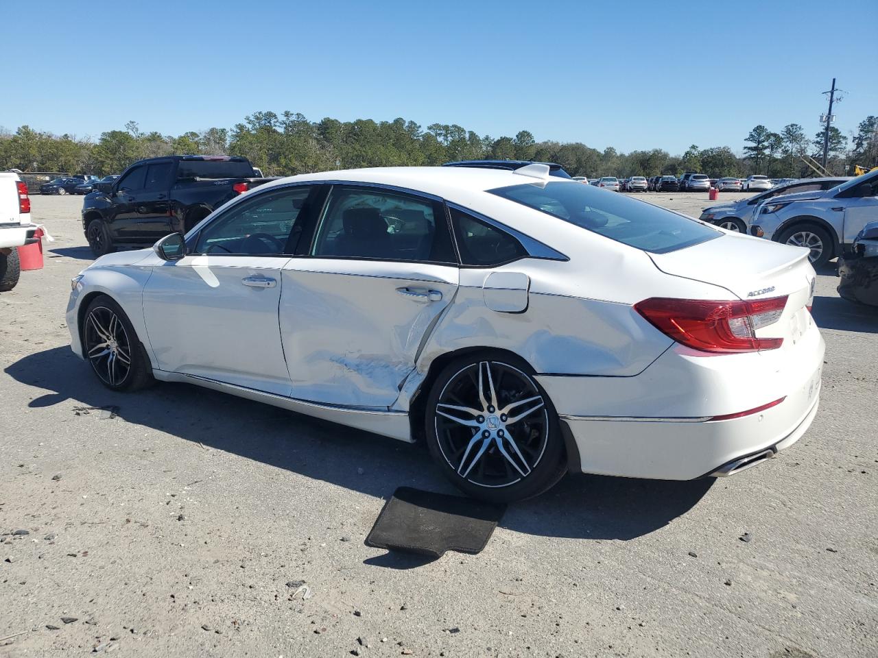 2021 Honda Accord VIN 1HGCV2F94MA006773 Copart auction photo, side / rear end damage thumbnail 2