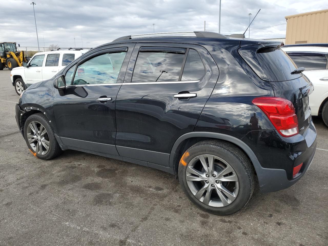 2019 Chevrolet Trax VIN 3GNCJLSB1KL379744 Copart auction photo, front end damage thumbnail 2